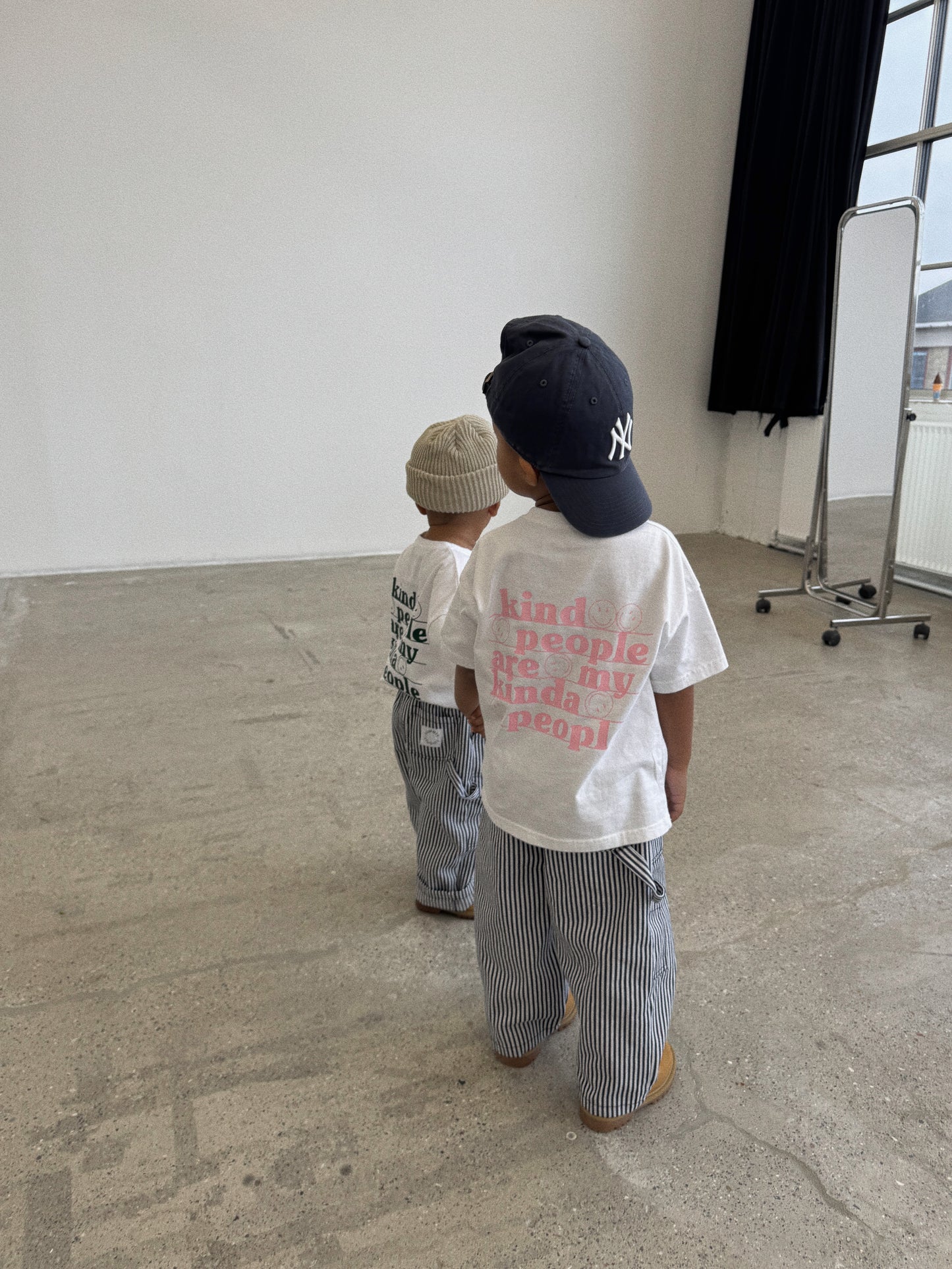 Kind People Tee Pink