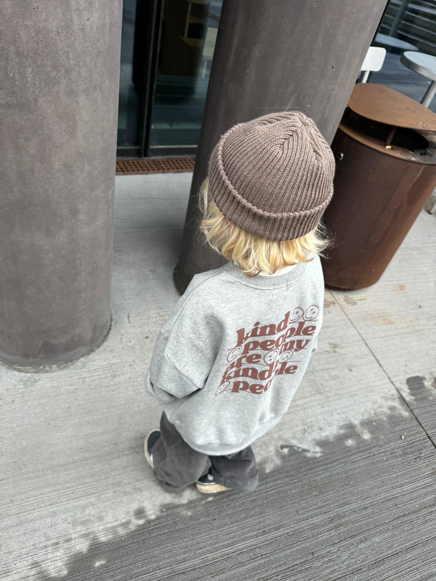 Kind People Sweatshirt Brown